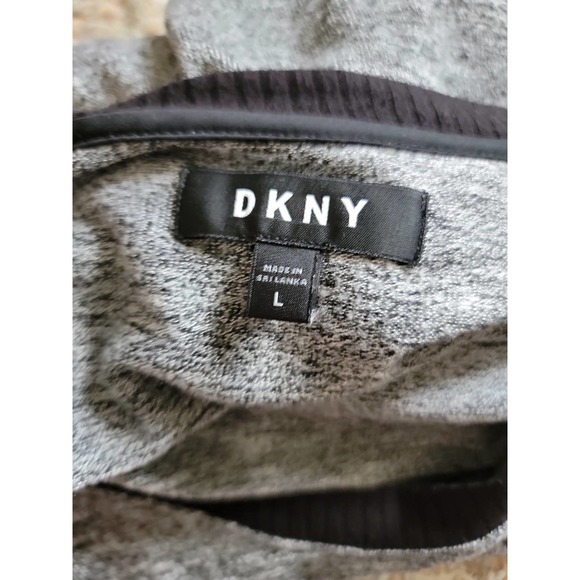 DKNY Logo Grey and Black Pullover Sweater Sz Large - Picture 5 of 5